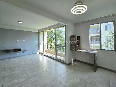 Apartamento de 2 alcobas en venta en Mirriñao, Palmira, 66 m² · foto 5 de 20