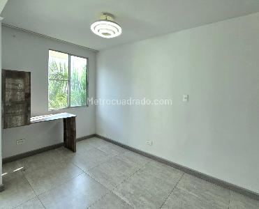 Apartamento de 2 alcobas en venta en Mirriñao, Palmira, 66 m² · foto 6 de 20