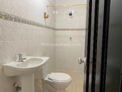 Casa de 4 alcobas en venta en Urbanizacion Calimio, Cali, 140 m² · foto 11 de 13