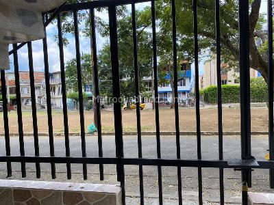 Casa de 4 alcobas en venta en Urbanizacion Calimio, Cali, 140 m² · foto 12 de 13