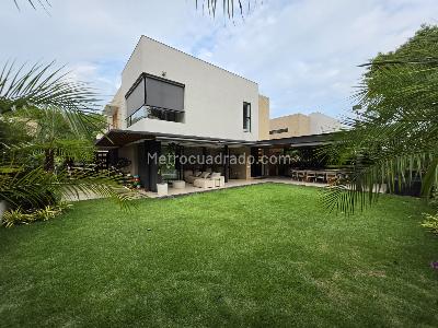 Casa de 3 alcobas en venta en Pance, Cali, 302 m² · foto 2 de 20