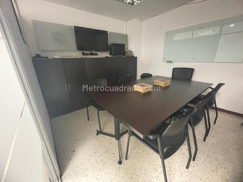 Oficina en Arriendo, Centenario, Cali - Más