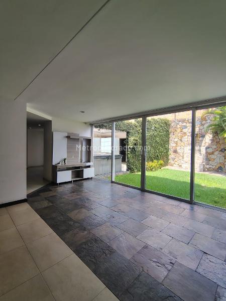 Casa – Cali, La Flora, Comuna 2 - Vista 2