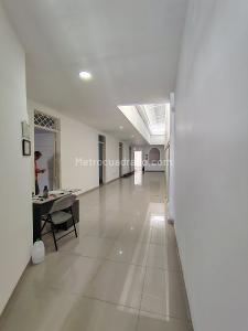 Casa de 4 alcobas en venta en Bretaña, Cali, 230 m² · foto 2 de 16