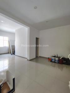 Casa de 4 alcobas en venta en Bretaña, Cali, 230 m² · foto 15 de 16