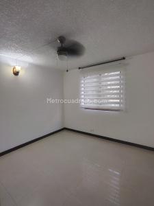 Apartamento en venta en Multicentro, Cali · foto 10 de 16