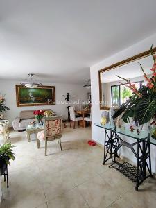 Casa de 5 alcobas en venta en El Refugio, Cali, 250 m² · foto 7 de 20