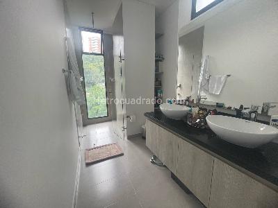 Apartamento de 3 alcobas en venta en Santa Teresita, Cali, 207 m² · foto 18 de 20