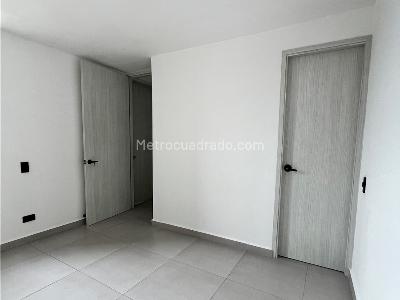 Apartamento de 3 alcobas en venta en La Alborada, Cali, 50 m² · foto 6 de 20