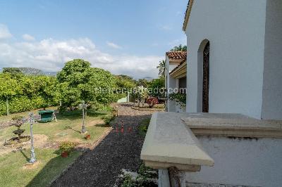 Casa de 5 alcobas en venta en El Limonar, Cali, 1204 m² · foto 13 de 20