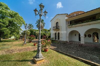 Casa de 5 alcobas en venta en El Limonar, Cali, 1204 m² · foto 4 de 20