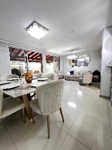 Casa de 3 alcobas en venta en Ciudad Jardin, Cali, 191 m² · foto 4 de 18