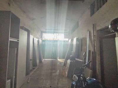Casa de 5 alcobas en venta en Industrial, Cali, 324 m² · foto 14 de 20