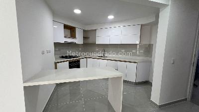 Apartamento de 3 alcobas en venta en Bellavista, Cali, 110 m² · foto 3 de 20
