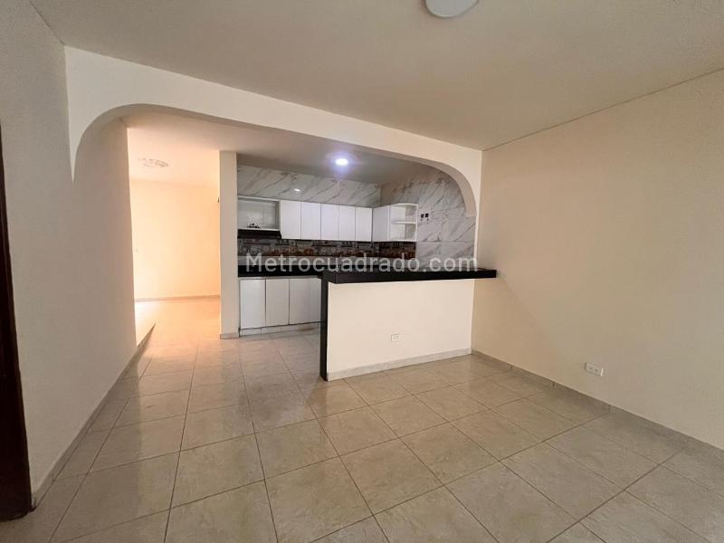 Casa – Cali, Alameda, Comuna 9 - Más