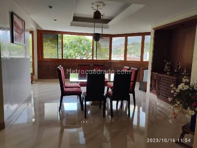 Apartamento de 3 alcobas en venta en Santa Teresita, Cali, 414 m² · foto 3 de 12
