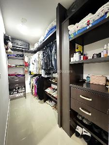 Apartamento de 3 alcobas en venta en Ciudad Jardin, Cali, 97 m² · foto 13 de 20