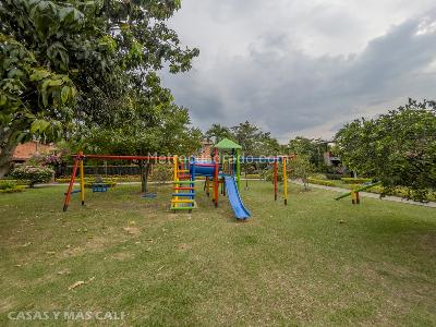 Casa de 4 alcobas en venta en El Castillo, Cali, 135 m² · foto 3 de 20