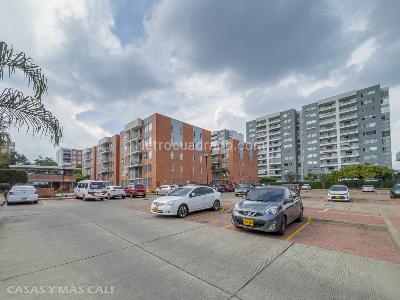Apartamento de 2 alcobas en venta en Valle Del Lili, Cali, 54 m² · foto 2 de 20