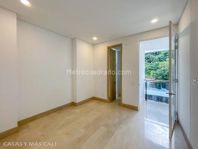 Apartamento de 3 alcobas en venta en Chipichape, Cali, 217 m² · foto 14 de 19