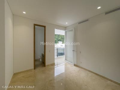 Apartamento de 3 alcobas en venta en Chipichape, Cali, 217 m² · foto 15 de 20