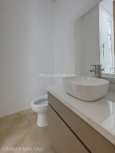 Apartamento de 3 alcobas en venta en Chipichape, Cali, 217 m² · foto 18 de 20
