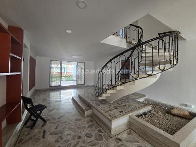 Casa de 5 alcobas en venta en Ciudad Jardin, Cali, 480 m² · foto 6 de 20