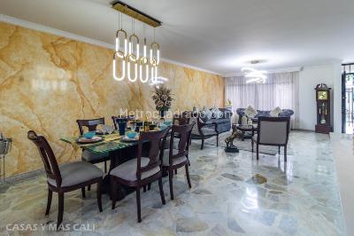 Casa de 5 alcobas en venta en Prados Del Norte, Cali, 580 m² · foto 8 de 20