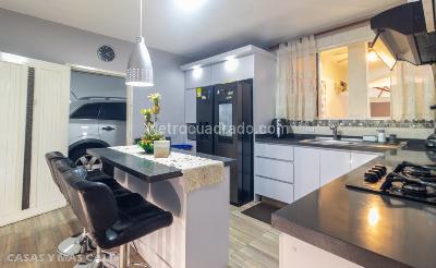 Casa de 5 alcobas en venta en Prados Del Norte, Cali, 580 m² · foto 10 de 20