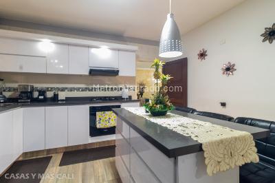 Casa de 5 alcobas en venta en Prados Del Norte, Cali, 580 m² · foto 11 de 20