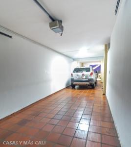 Casa de 5 alcobas en venta en Prados Del Norte, Cali, 580 m² · foto 15 de 20