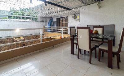 Casa de 5 alcobas en venta en Prados Del Norte, Cali, 580 m² · foto 19 de 20