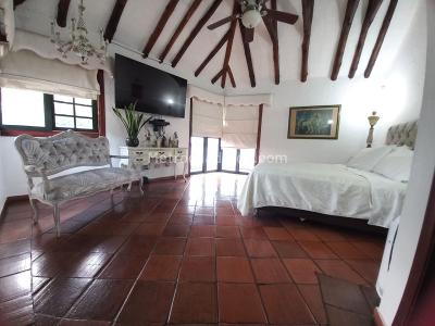 Casa de 5 alcobas en venta en Ciudad Jardin, Cali, 344 m² · foto 15 de 20