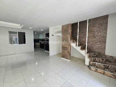 Casa de 4 alcobas en venta en Parques De La Italia, Palmira, 150 m² · foto 3 de 20