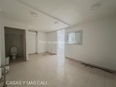 Casa de 5 alcobas en venta en Tequendama, Cali, 300 m² · foto 11 de 12