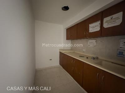 Casa de 5 alcobas en venta en Tequendama, Cali, 300 m² · foto 5 de 12