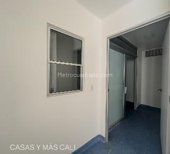 Casa de 5 alcobas en venta en Tequendama, Cali, 300 m² · foto 9 de 12