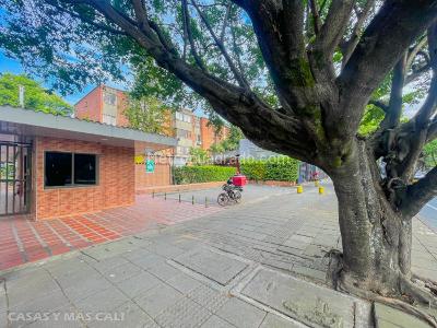 Apartamento en venta en El Lido, Cali · foto 15 de 18