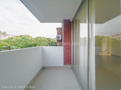 Apartamento en venta en El Lido, Cali · foto 5 de 18