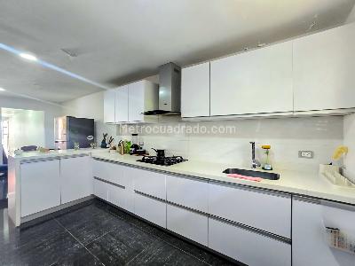 Casa de 5 alcobas en venta en Mirriñao, Palmira, 398 m² · foto 10 de 20