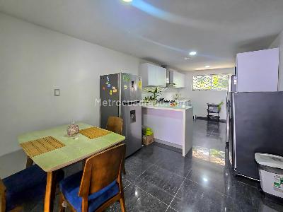 Casa de 5 alcobas en venta en Mirriñao, Palmira, 398 m² · foto 8 de 20