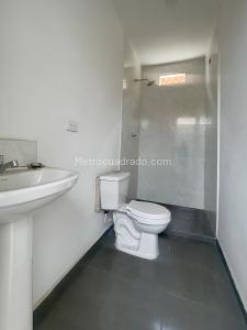 Casa de 5 alcobas en venta en Barrio Nuevo, Palmira, 242 m² · foto 19 de 20