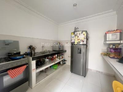 Casa de 5 alcobas en venta en Barrio Nuevo, Palmira, 242 m² · foto 5 de 20