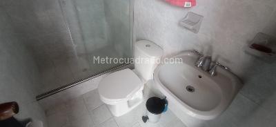 Casa de 4 alcobas en venta en La Nueva Base, Cali, 159 m² · foto 10 de 19