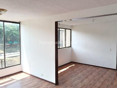 Apartamento en venta en Ciudad Jardin, Cali · foto 2 de 20