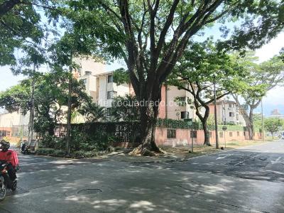 Apartamento en venta en Ciudad Jardin, Cali · foto 19 de 20