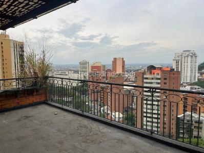 Apartamento de 4 alcobas en venta en Normandia, Cali, 247 m² · foto 14 de 16