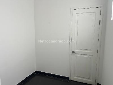 Apartamento de 4 alcobas en venta en Normandia, Cali, 247 m² · foto 3 de 16