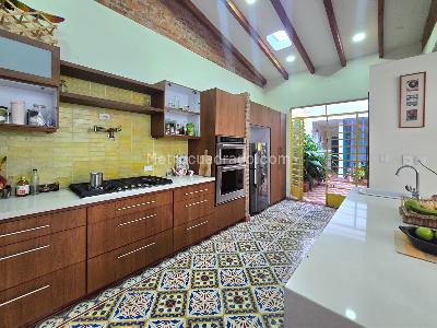 Casa de 3 alcobas en venta en Miraflores, Cali, 303 m² · foto 8 de 20