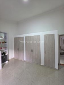 Casa de 5 alcobas en venta en Ciudad Jardin, Cali, 289 m² · foto 19 de 20